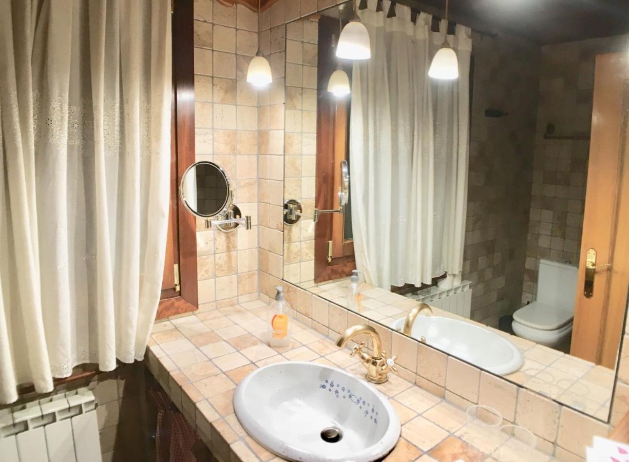Albergue Boi Romanic Suites Barruera Bagian luar foto